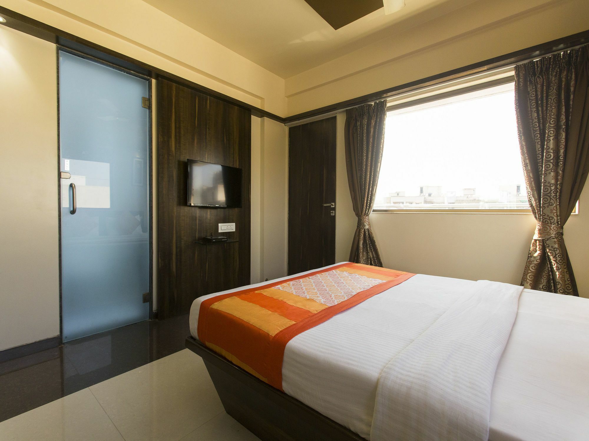 Townhouse Oak Regal Inn Near Sant Tukaram Nagar Metro Station Pimpri-Chinchwad Zewnętrze zdjęcie